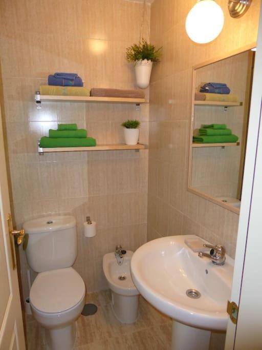 Atico Fresco Y Luminoso Con Aparcamiento Privado Apartamento Nerja Exterior foto