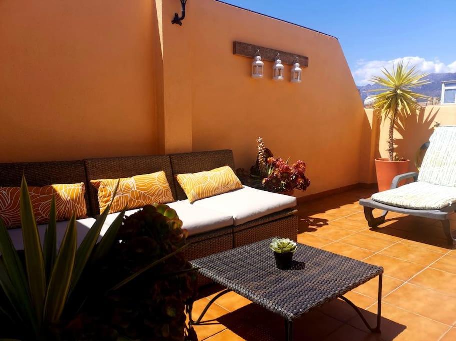 Atico Fresco Y Luminoso Con Aparcamiento Privado Apartamento Nerja Exterior foto